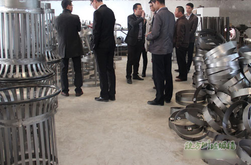 2015走進(jìn)車(chē)間鈑金工藝培訓(xùn)